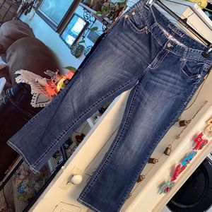 Maurice’s stretch bootcut jeans 11/12 X Short